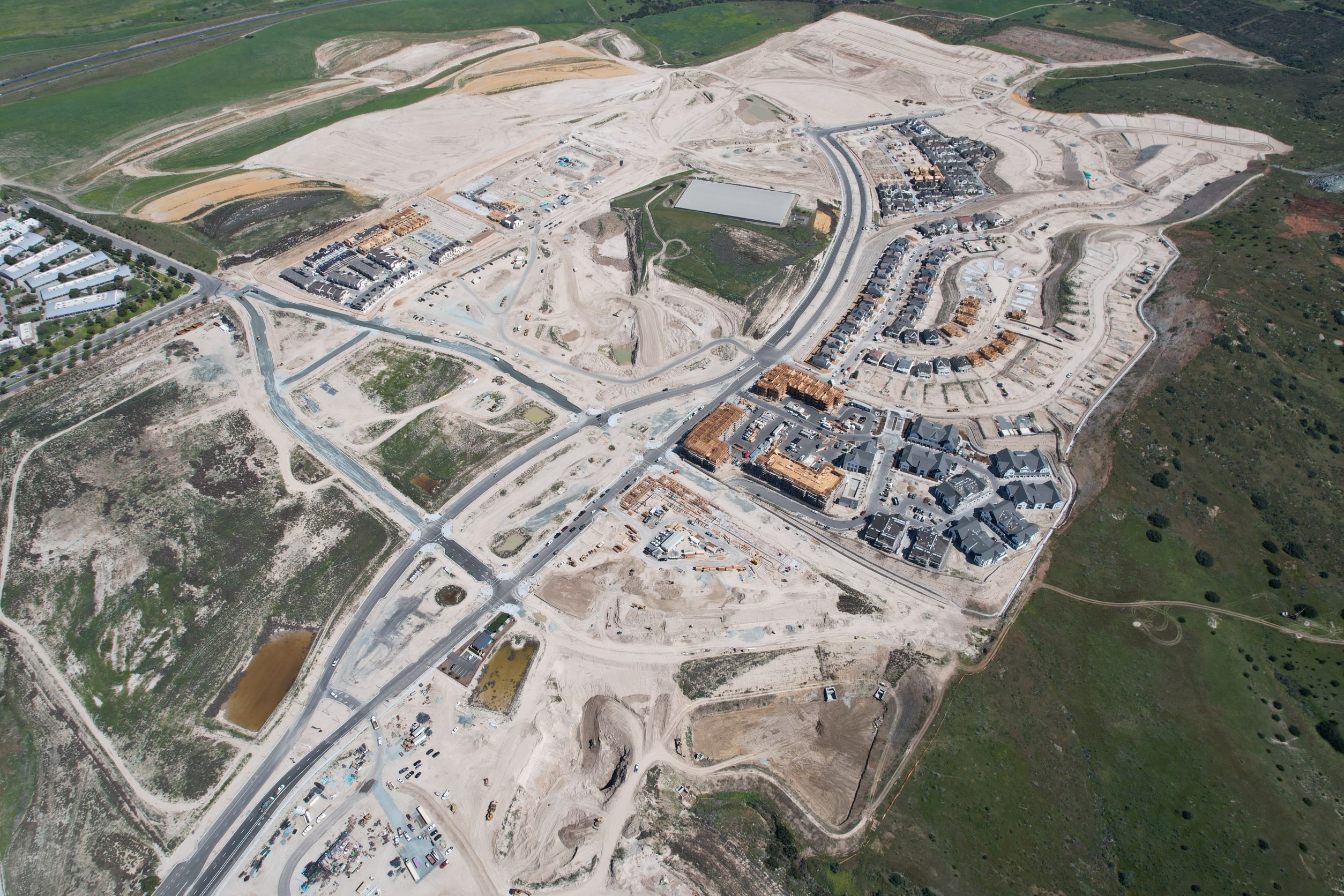 The Residences at Côta Vera HomeFed Corporation